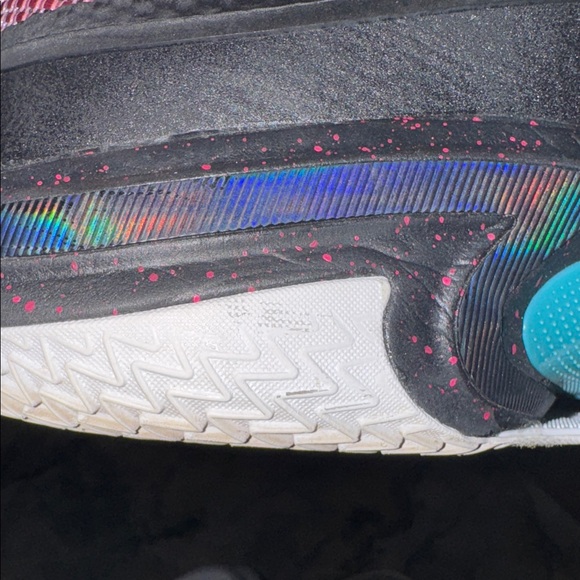 Multicolor Jordan sneakers - Picture 6 of 6